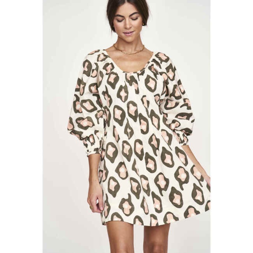 NWOT Mirth Naxos Oyster Dress size M